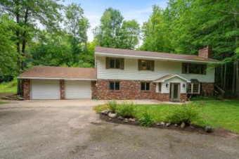 5627 Valley Road Alanson, MI 49706