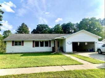 416 E Hinman Street Mancelona, MI 49659