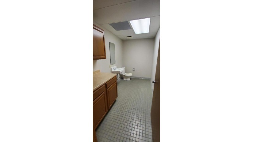 1 E Waldo Blvd Manitowoc, WI 54220-2912 by Choice Commercial Real Estate LLC $13