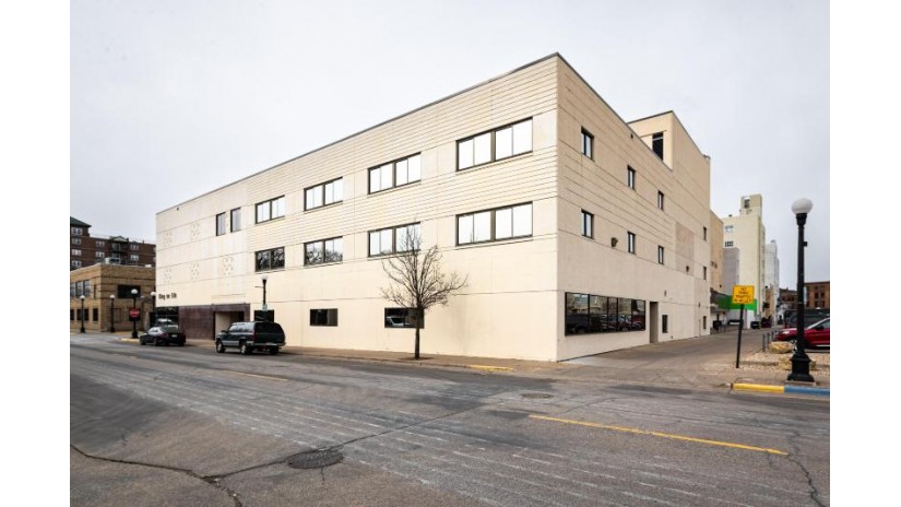 505 King St #380 La Crosse, WI 54601 by eXp Realty LLC $0