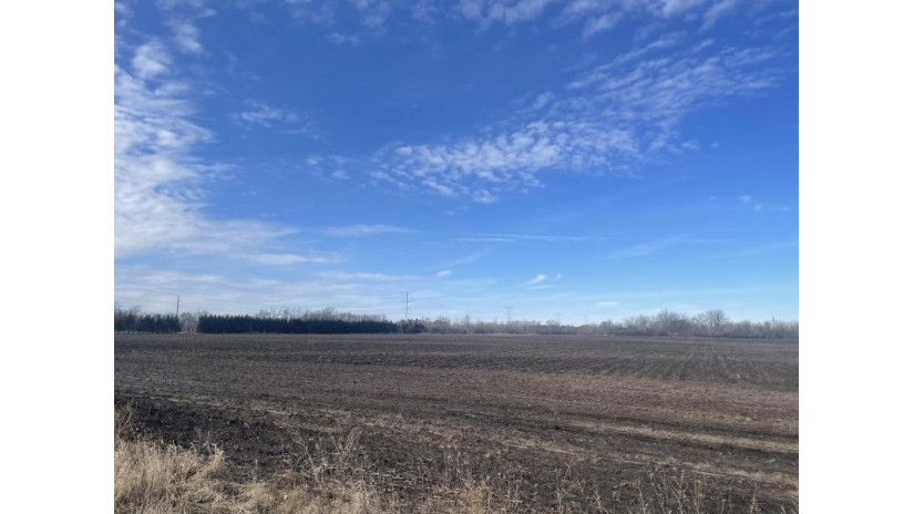 LT0 Oakes Rd Mount Pleasant, WI 53406 by RE/MAX Newport - office@newportelite.com $2,000,000