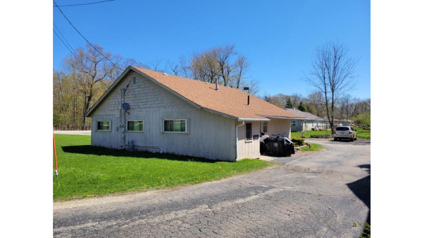 1905 Linn Rd 1907 Delavan, WI 53115 by Ryan G. Simons Company, Inc. $385,000