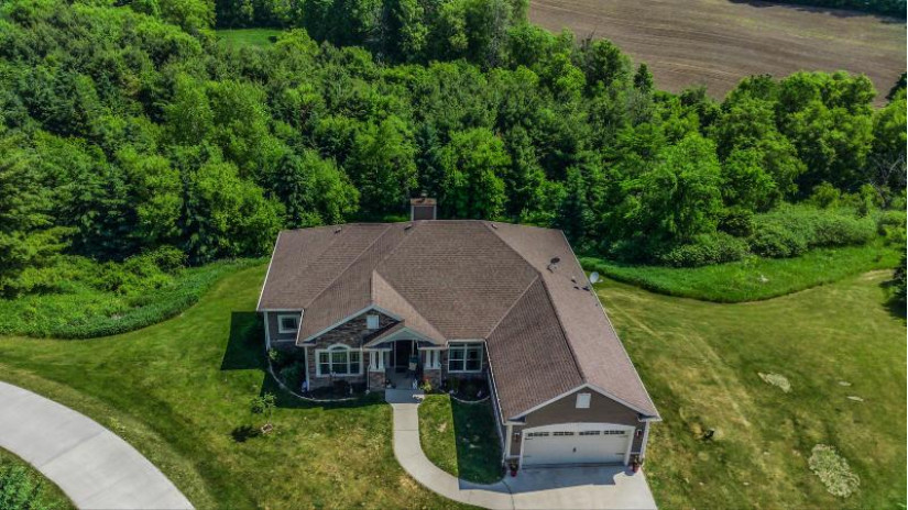 N5194 Blue Valley Rd Herman, WI 53027 by Emmer Real Estate Group $1,495,000