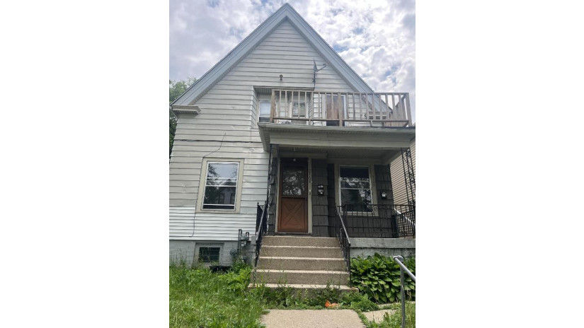 2168 N 37th St 2168A Milwaukee, WI 53208 by Coldwell Banker Realty $90,000