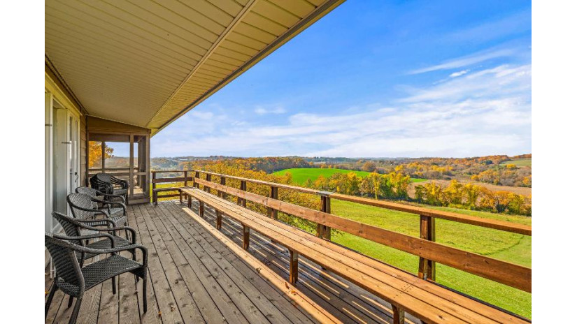 W1851 Creek Rd Ashippun, WI 53066 by Mahler Sotheby's International Realty $3,900,000