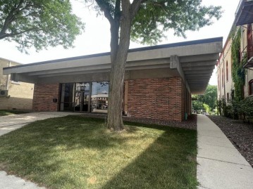 315 E Mill St, Plymouth, WI 53073