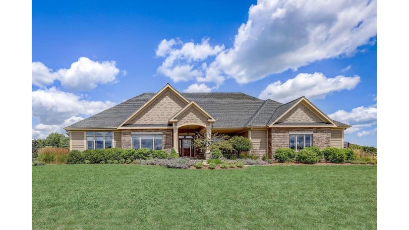 10290 Stonegate Rd Cedarburg, WI 53012 by Keller Williams Prestige $899,900