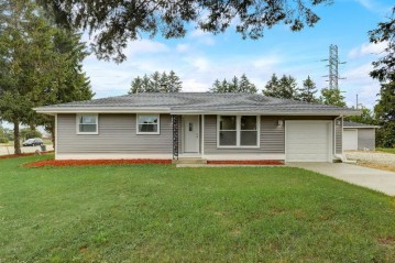 4450 55th Ave, Somers, WI 53144-1812