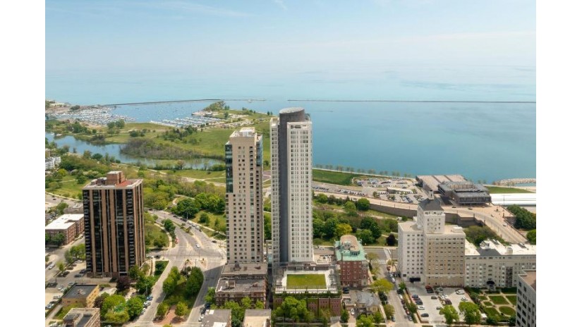 825 N Prospect Ave 2301 Milwaukee, WI 53202 by Mahler Sotheby's International Realty $1,675,000