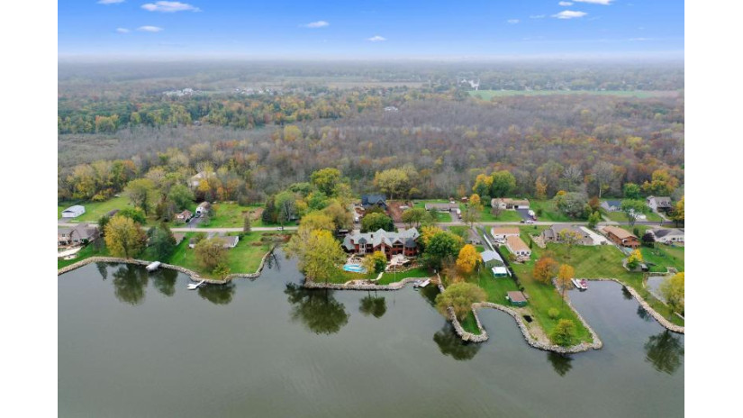 2526 Longtail Beach Ln Suamico, WI 54173 by Found It $2,450,000