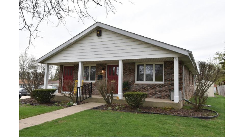 4103 60th St Kenosha, WI 53144 by RE/MAX Lakeside-South $424,900