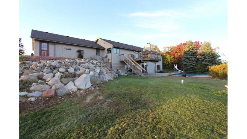 3256 County Road O - S Delavan, WI 53115 by Legendary Real Estate Services - 262-204-5534 $1,100,000