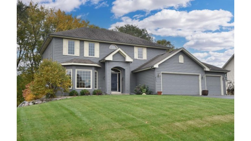4325 Riverpark Ln Caledonia, WI 53405 by Becker Stong Real Estate Group, Inc. $524,900