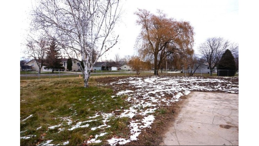N2975 Sunset Dr Lima, WI 53070 by Realty Executives Choice - 262-421-6150 $45,000