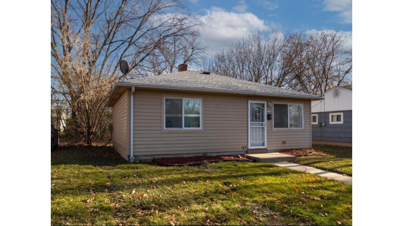5718 N 62nd St Milwaukee, WI 53218 by Keller Williams-MNS Wauwatosa $114,900