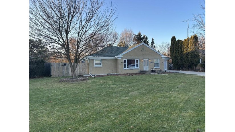 1112 W Colonial Dr Mount Pleasant, WI 53405 by Lake To Lake Realty Group LLC $259,900