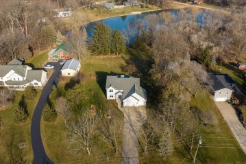 28636 E River Bay Dr, Waterford, WI 53185
