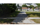 3257 N 39th St, Milwaukee, WI 53216 by United REALTORS, LLC $43,900