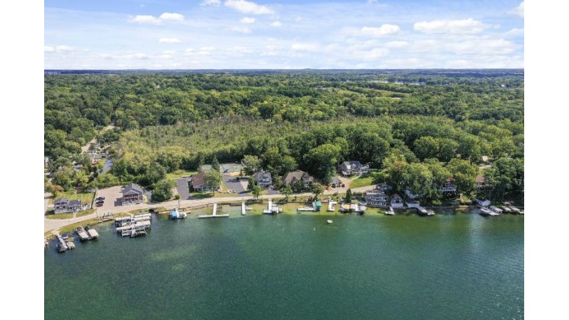 N9198 East Shore Rd East Troy, WI 53120 by Realty Executives - Integrity $2,150,000