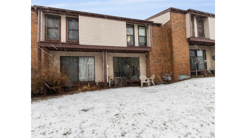 1531 W Edgerton Ave S Milwaukee, WI 53221 by EXP Realty, LLC~Milw $159,950