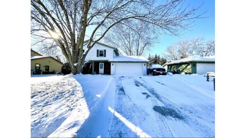 4919 Flambeau Dr Mount Pleasant, WI 53406 by Powers Realty Group - suzanne@powersrealty.com $348,000