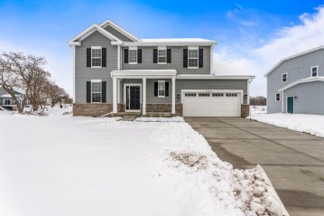 W242N5624 S Peppertree Dr, Sussex, WI 53089
