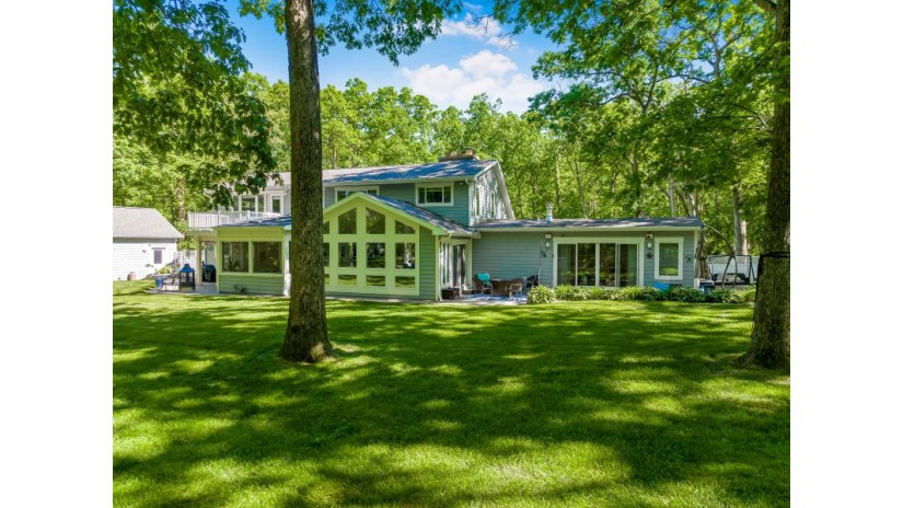 288 Stearns Rd Fontana, WI 53125 by Compass Wisconsin-Lake Geneva $1,275,000