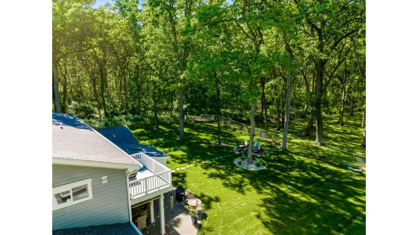 288 Stearns Rd Fontana, WI 53125 by Compass Wisconsin-Lake Geneva $1,275,000