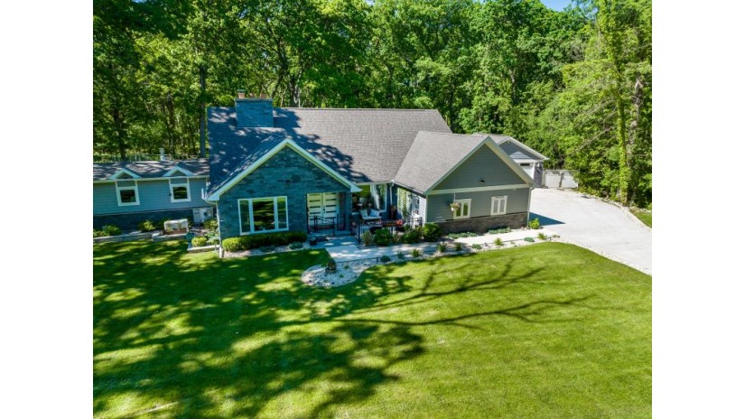 288 Stearns Rd Fontana, WI 53125 by Compass Wisconsin-Lake Geneva $1,275,000