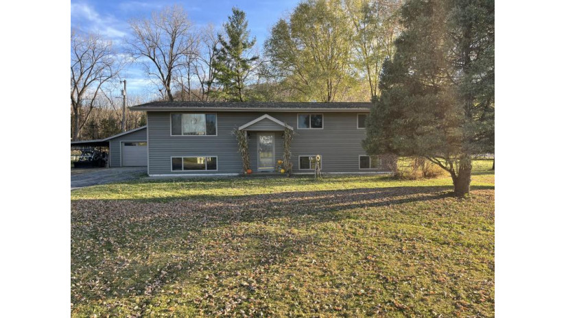 W1071 Mallard Ln Bergen, WI 54658 by Coldwell Banker River Valley, REALTORS $269,999