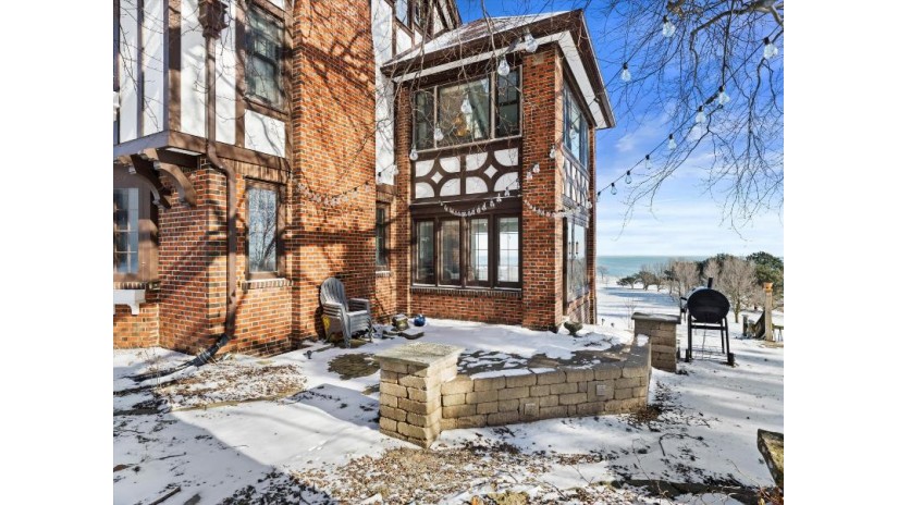 1121 Lake Ave Racine, WI 53403 by First Weber Inc- Racine $1,500,000