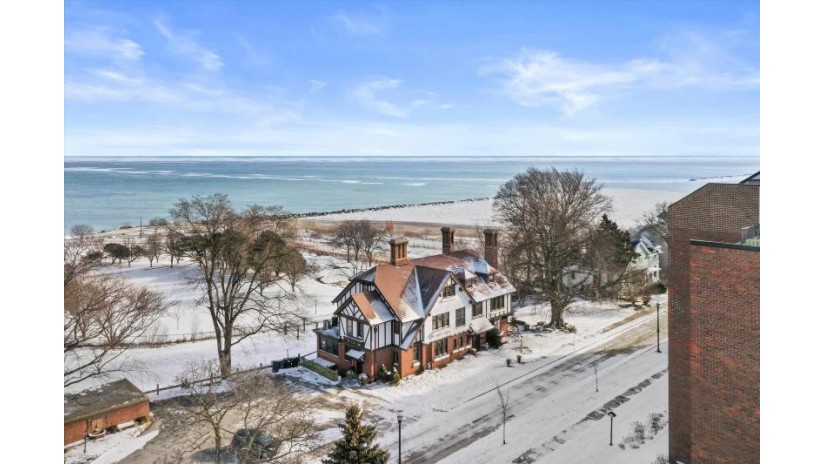 1121 Lake Ave Racine, WI 53403 by First Weber Inc- Racine $1,500,000