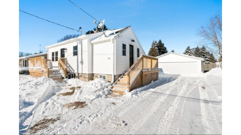 1020 34th St Two Rivers, WI 54241 by RE/MAX Port Cities Realtors $124,900