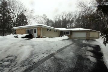 N7543 State Park Rd, Whitewater, WI 53190-4333