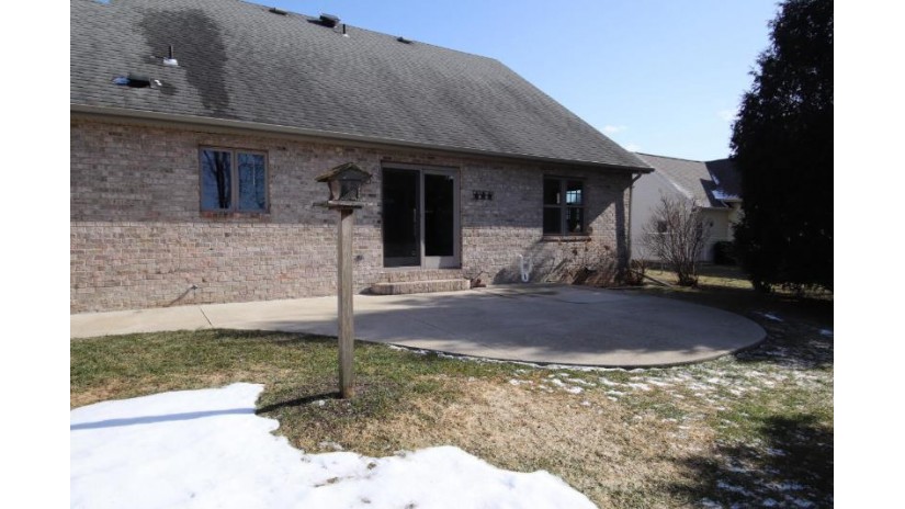 267 Kiesner Dr Chilton, WI 53014 by Premier Properties Realty, LLC $364,900