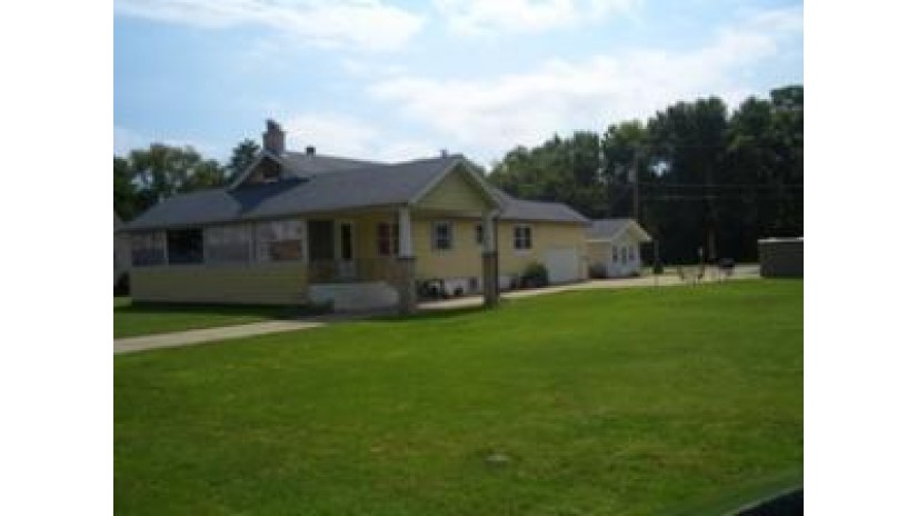517 13th Pl Somers, WI 53140 by JW Real Estate Group $319,900