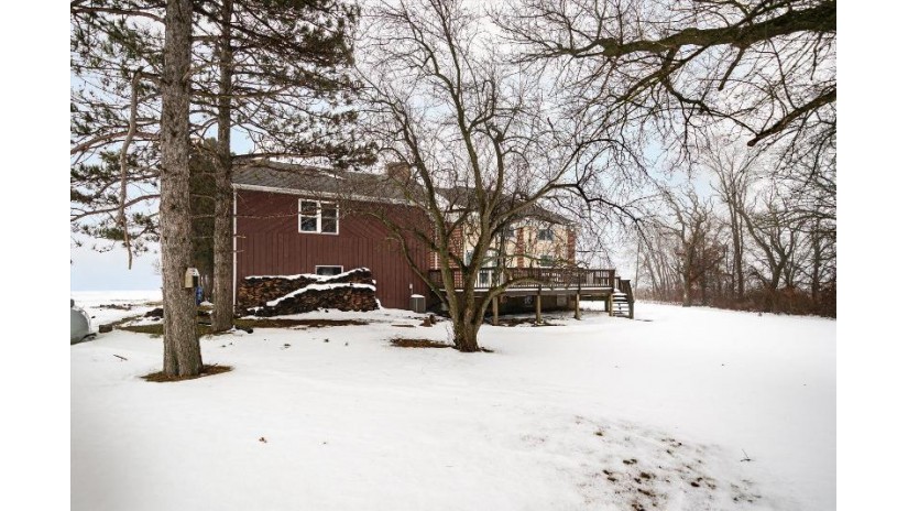 S5601 N Harrison Hollow Rd Viroqua, WI 54665 by New Directions Real Estate $249,900