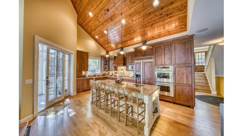 N7294 Krahn Dr Whitewater, WI 53190 by Lake Geneva Area Realty, Inc. $2,550,000