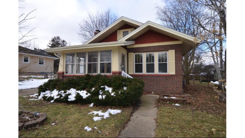 130 N Park St Whitewater, WI 53190 by Tincher Realty $209,900