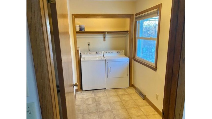 2598 Normandy Ln Wauwatosa, WI 53226 by Smart Asset Realty Inc $2,900