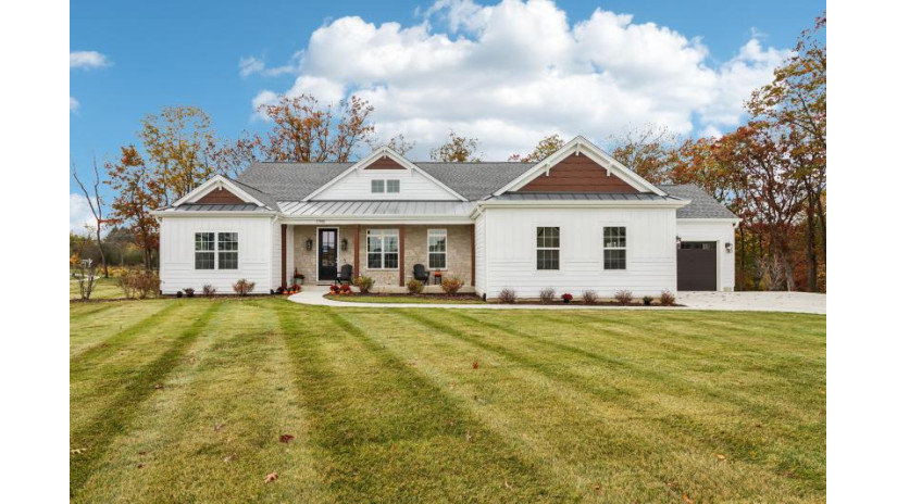 1790 Ridgeway Pt Lake Geneva, WI 53147 by Homesmart Connect LLC $1,351,300