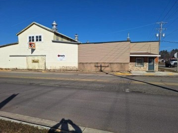 504 W Main St, La Farge, WI 54639-0000