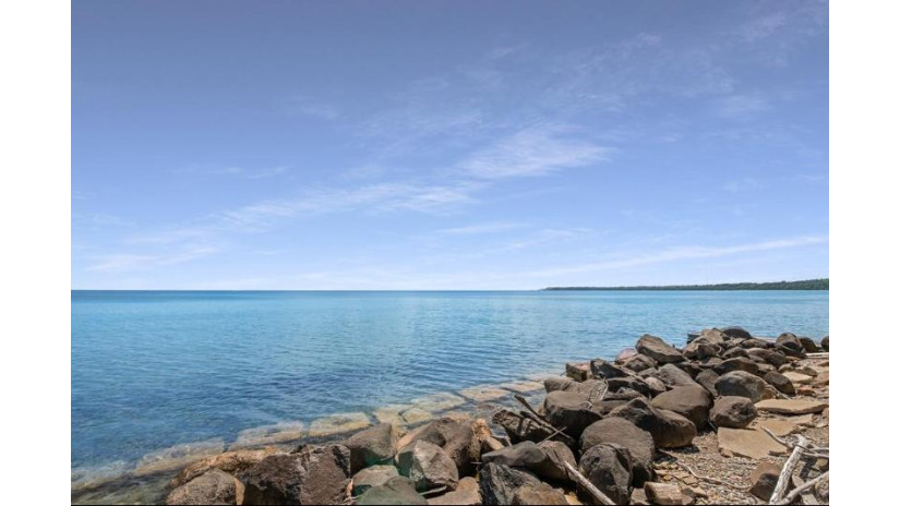 7210 N Beach Dr Fox Point, WI 53217 by Keller Williams Realty-Milwaukee North Shore $2,950,000