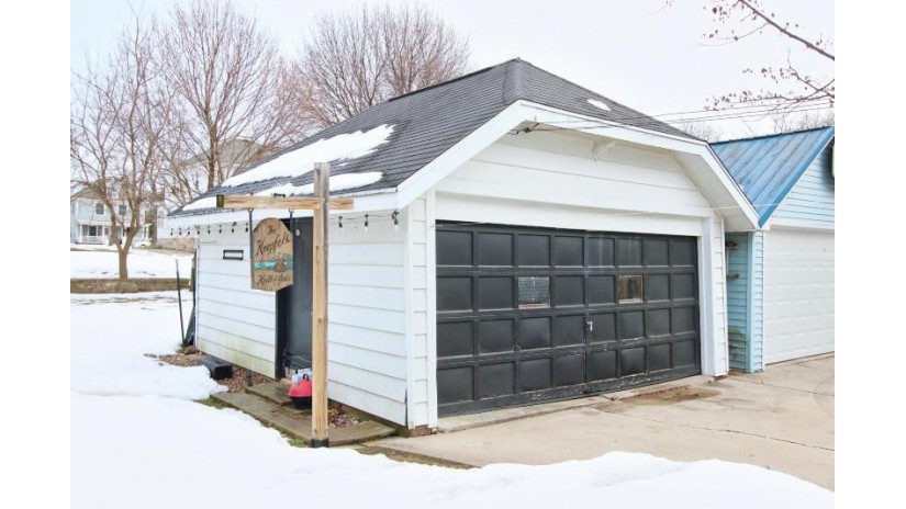 31 Selma St Plymouth, WI 53073 by Avenue Real Estate LLC $229,900