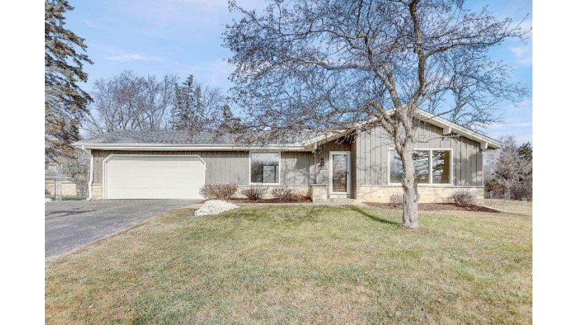11722 W Oklahoma Ave West Allis, WI 53227 by Cherry Home Realty, LLC $375,000