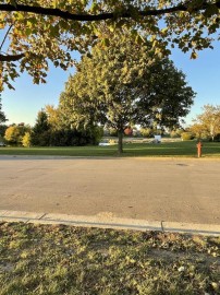 514 Hickory Hollow Rd 0401, Waterford, WI 53185
