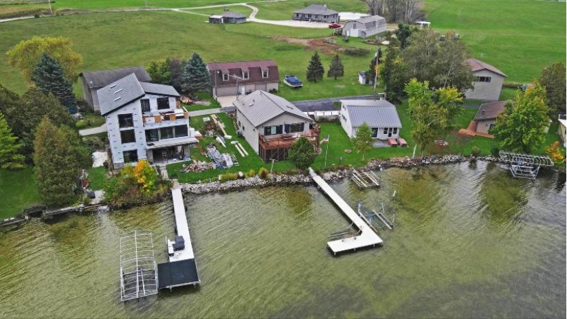 10718 Sunny Vista Ln Schleswig, WI 53042 by CRES $650,000