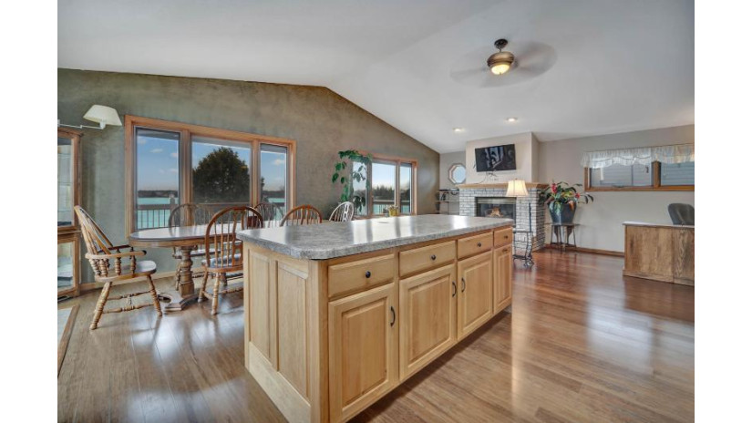 10718 Sunny Vista Ln Schleswig, WI 53042 by CRES $650,000