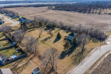3190 400th Ave, Twin Lakes, WI 53181
