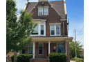 947 N 19th St, Milwaukee, WI 53233 by Mahler Sotheby's International Realty $375,000